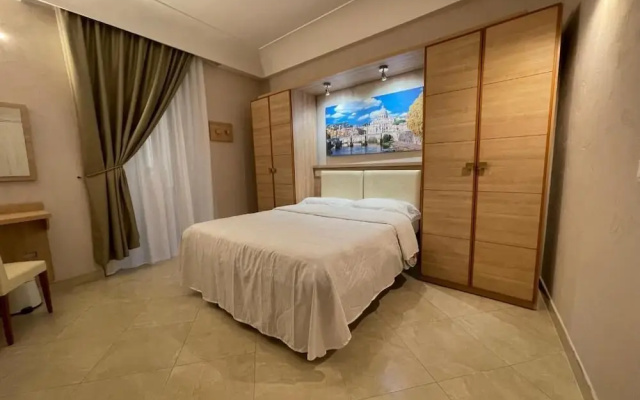 Love Spqr Suite