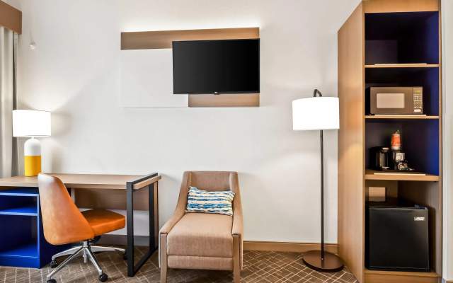 Comfort Inn & Suites O'Fallon - St. Louis Area