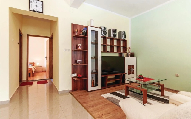 Beautiful Apartment in Zadar With 2 Bedrooms and Wifi