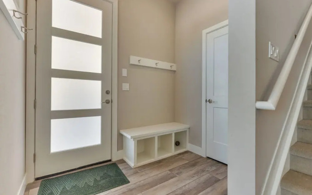Fraser Vacation Rental - Shuttle to Winter Park!