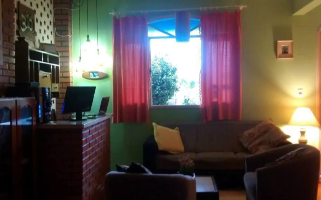 Retro House Hostel