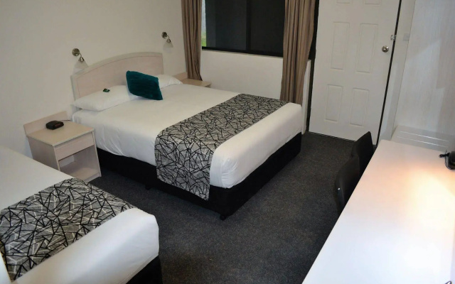 Alabaster Motor Inn Taree