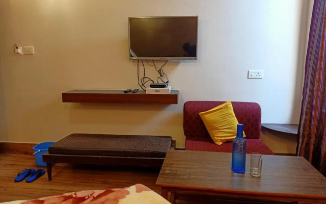Guru Tashi Guest House