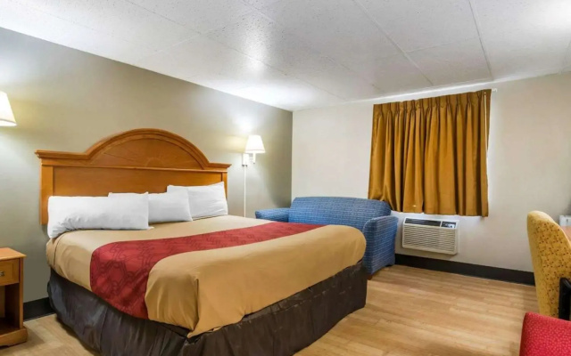 Econo Lodge New Paltz