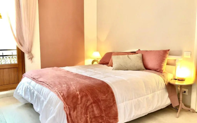 Clua Holiday House