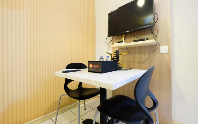 Homey and Comfy 2Br Apartment @ Kebagusan City by Travelio