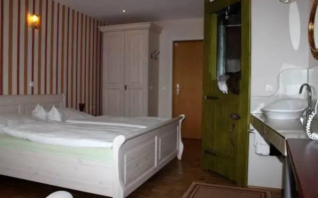 Hotel Wagner - Die kleine Zauberwelt