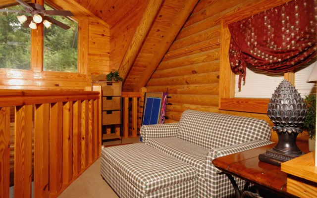 Dollys Dream 284 - Two Bedroom Cabin
