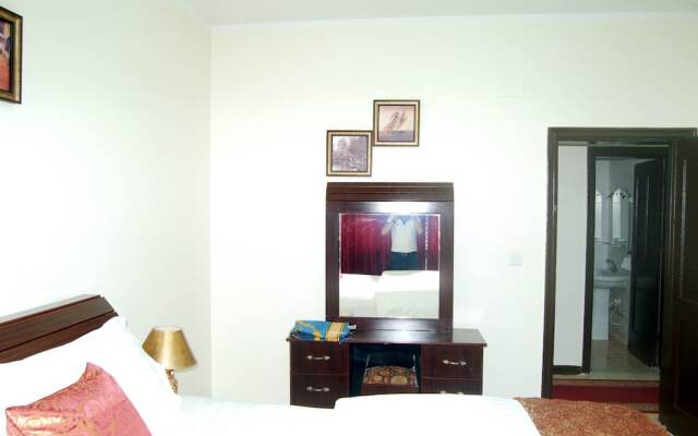 Al Eairy Furnished Apartments Jeddah 2 0