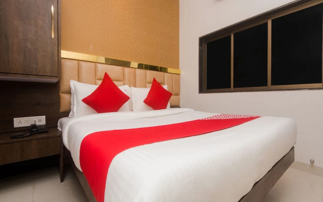 OYO 17322 Hotel Prime Residency