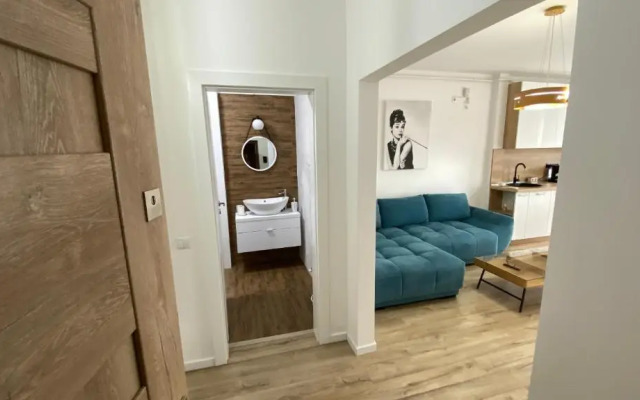 Eclipse Residence 1