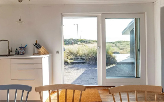 8 Person Holiday Home in Jerup-by Traum