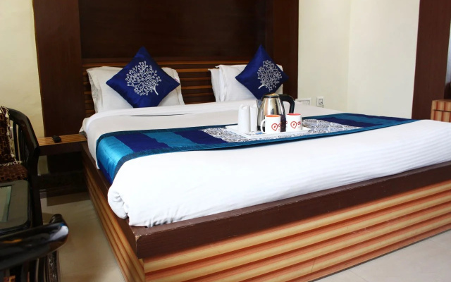 FabHotel Radiance Paradise