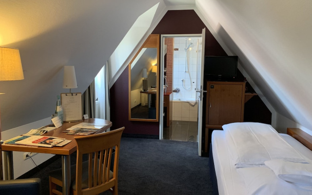 Seehotel Niedernberg - Das Dorf am See