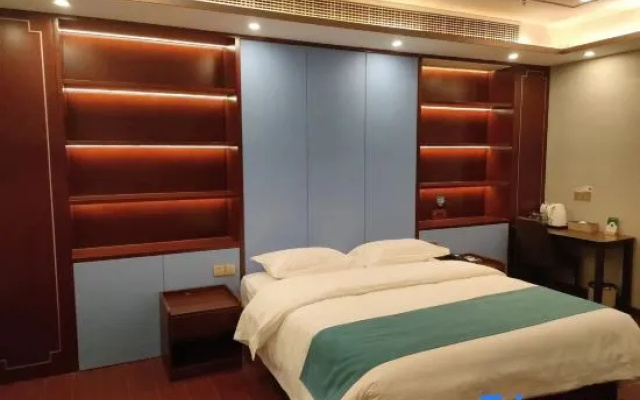 Yurun Meisu Hotel (Tai'an Feicheng Tailin Road Xinye Commercial Building)