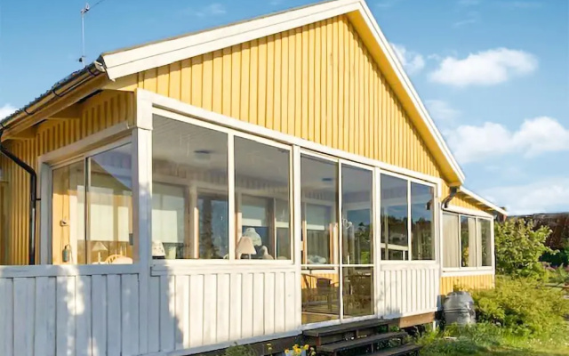 Beautiful Home in Färjestaden With 2 Bedrooms