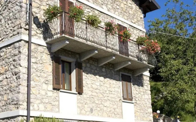 Casa In Pietra
