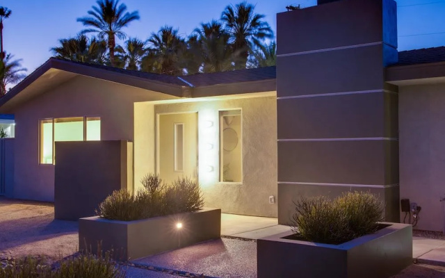 Bon Vivant Palms Holiday home 4
