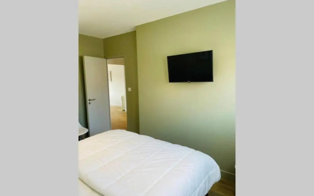 Appartement lumineux à 300m de la mer