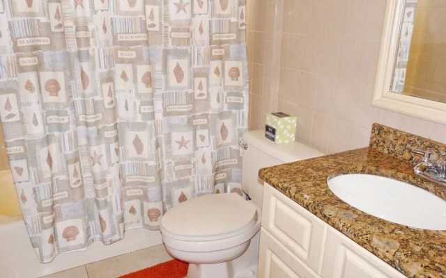 Pet-friendly Waterfront With Pool and Steps to Beach