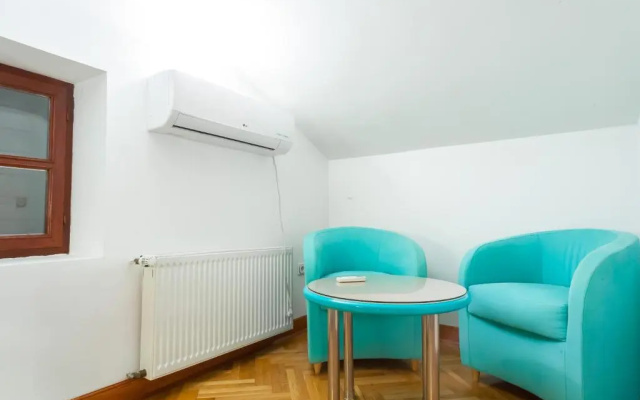 Villa & Apartments Perasto