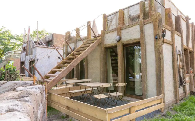 Havenburg Flugmaschinenbauers Wohnung unten links