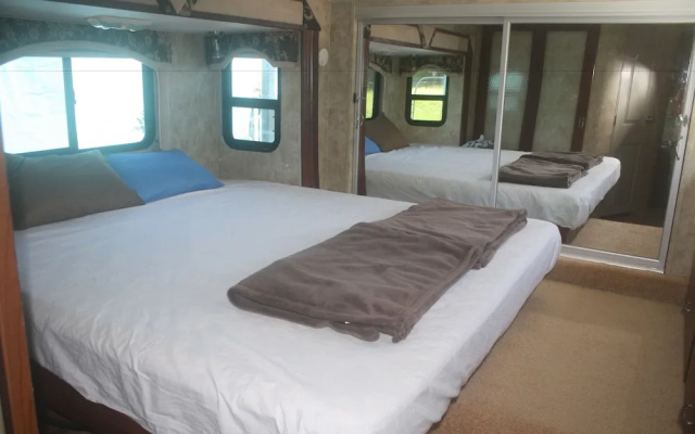 Cottage Blue Kabira