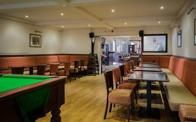 The Thrums Hotel