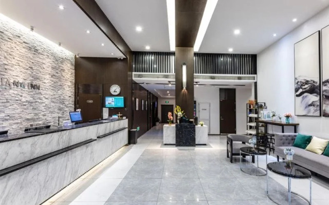 Jinjiang Inn Select Suzhou Shengze Sunhuxilu Hotel