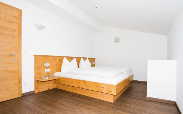 Hotel Huberhof