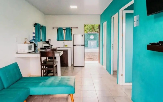Oceans Breeze Apartment & Rooms