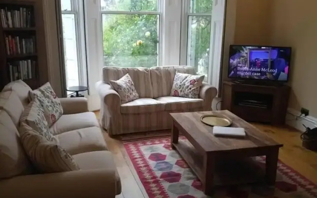 Beautiful 1-bed Apartment in Kensington, London