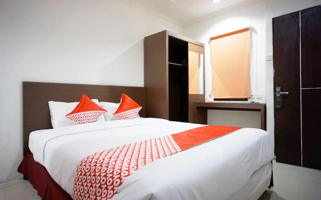 OYO 2886 Her Mandiri Guest House