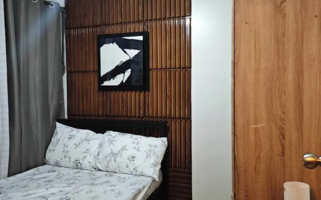 Luxurious and Cozy Condo in Quezon City With City View