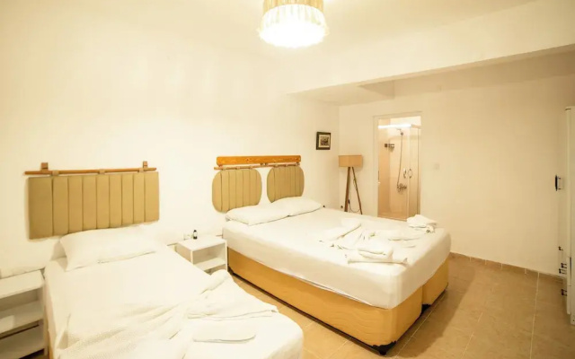Kastro Konak Boutique Otel