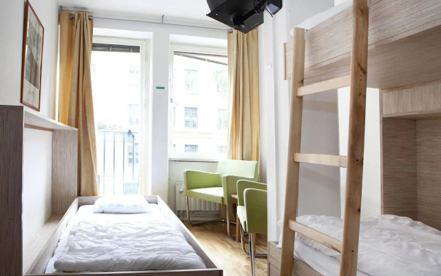Slottsskogen Hotel & Hostel