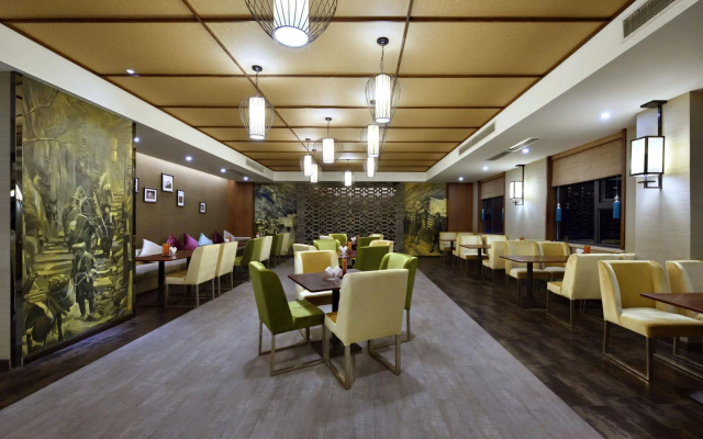 Howdy Smart Hotel Yaan Branch