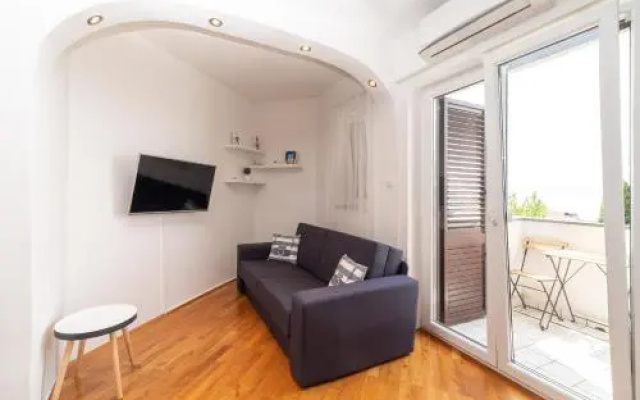 Apartment Beta
