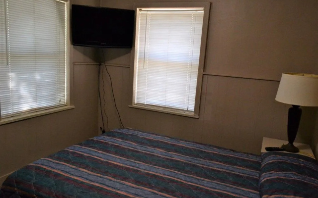 Innkeeper Motel