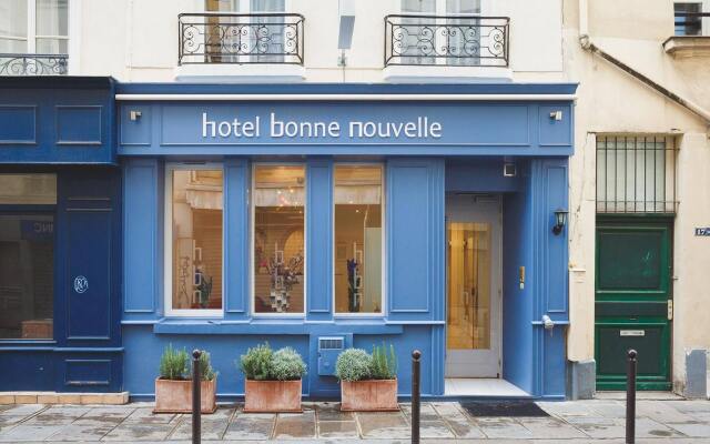 Отель Hôtel Bonne Nouvelle вид на фасад