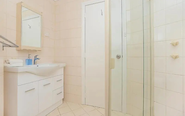 Hi 5 Luxury Holiday Apartments