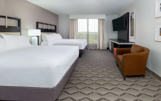 Embassy Suites by Hilton Dallas Park Central Area