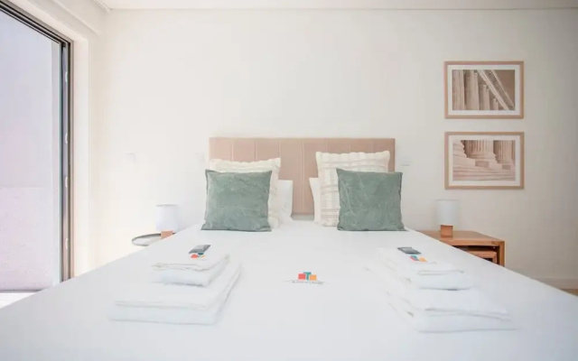 Liiiving in Porto - City Design Apartment C
