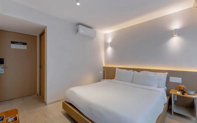 Casa Hugo by Capitalia