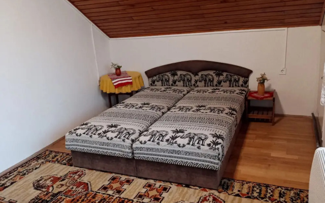 A Whole Holiday House With a Garden in Fonyód for 2-10 Persons
