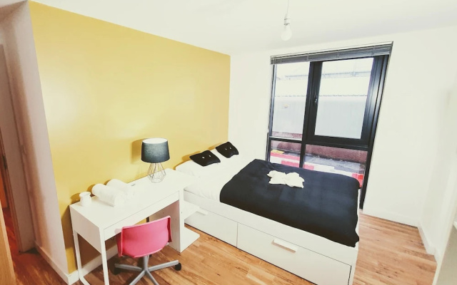 Solo Living - The Plaza