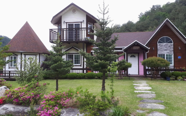 Ravine House
