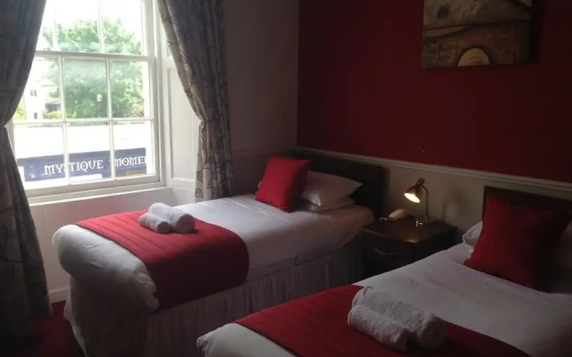 Aberdour Hotel