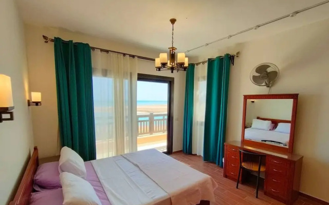 luxury half villa sea view team