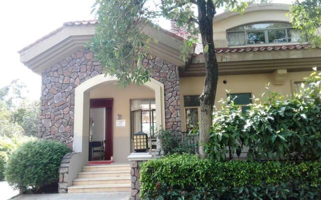 Отель Healthy Valley Private Hot Spring Villa вид на фасад